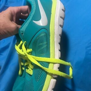 Nike Teal and Neon Yellow Women's Shoes